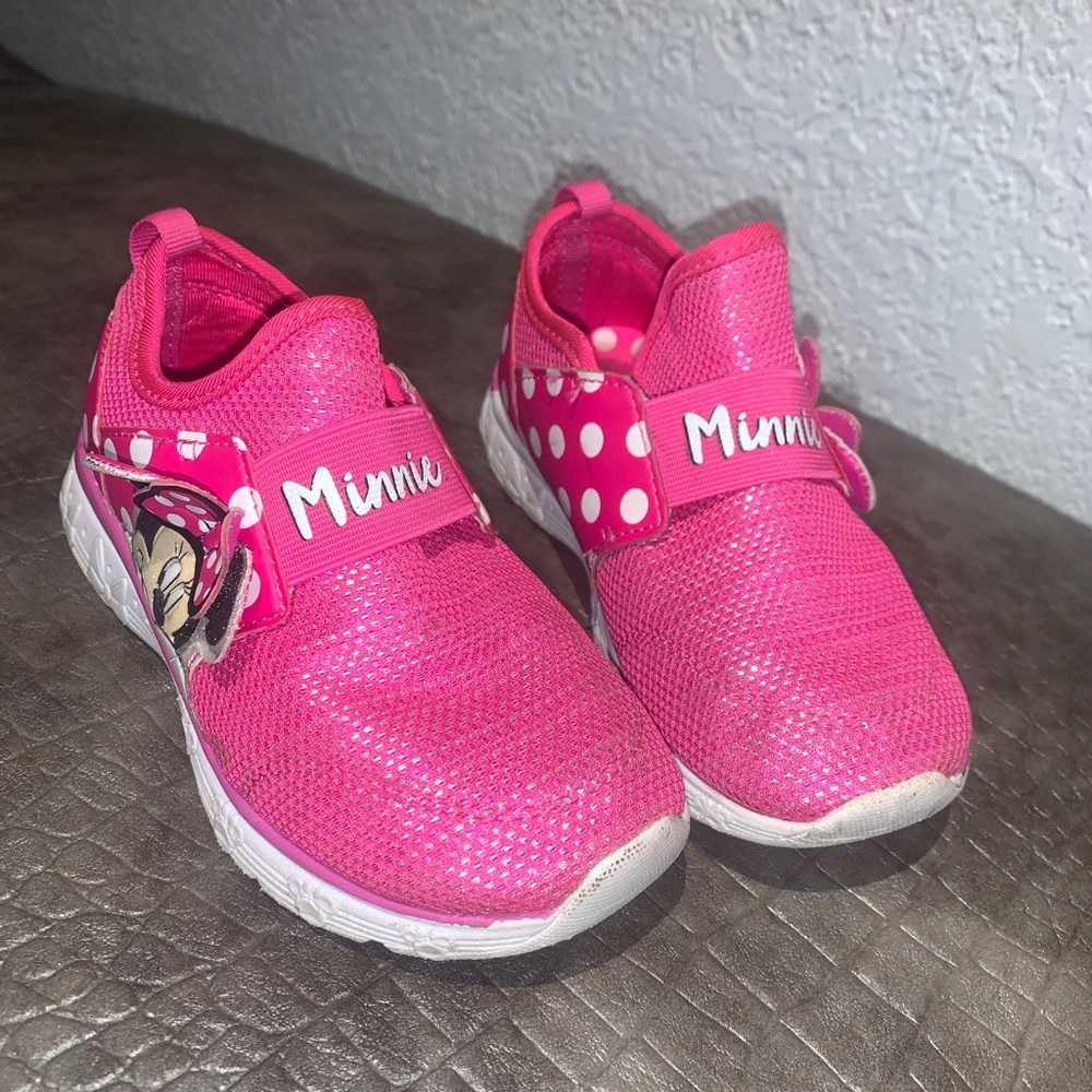 Minnie Mouse Size 11 Toddler Light Up Sneakers
